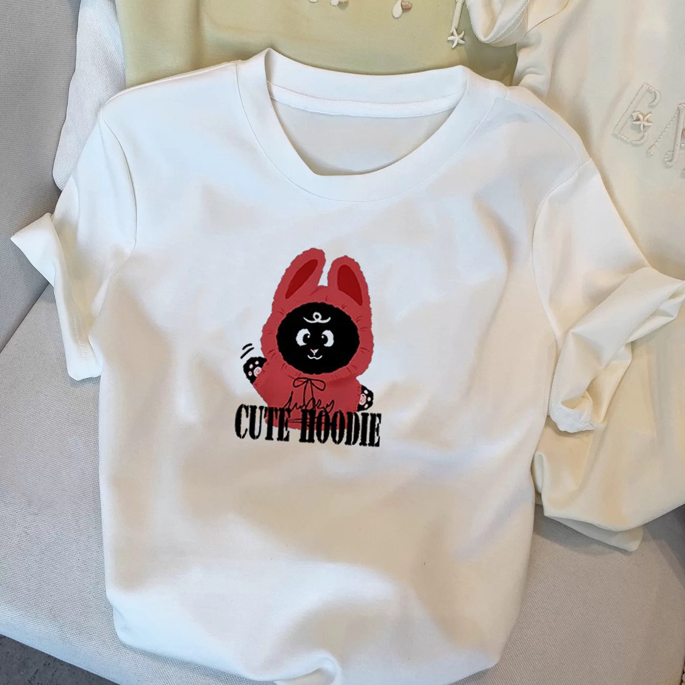 女装卡通印花短袖正肩T恤上衣