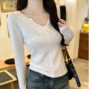 杭州四季青egg意法女装早秋新款欧货纯色修身长袖小V领打底衫上衣