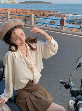 Ashy Snow【折扣清仓】波浪领奶油色衬衫