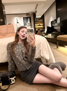 Ashy Snow格雷学姐 灰色波点羊毛针织圆领开衫毛衣软糯厚实保暖