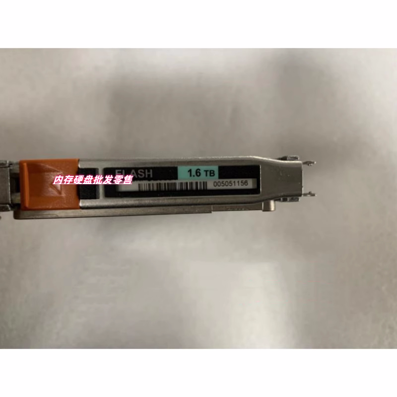 EMC 005051157 005051156 1.6tb SAS SSD 2.5 VMAX3 100K固态硬盘