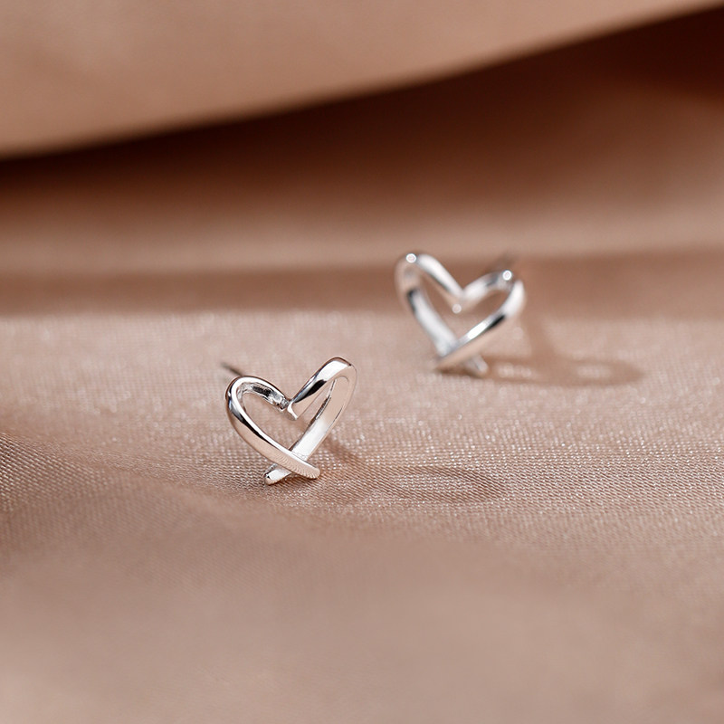 纯银小众纯银桃心睡觉免摘耳环