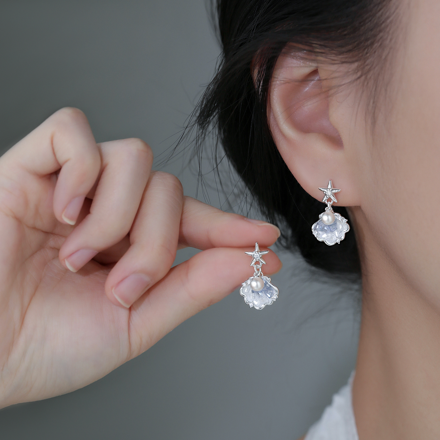 巷南999银海星贝壳耳钉女耳饰