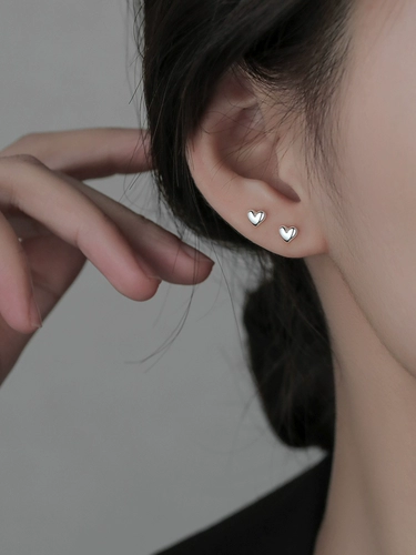 Небольшие серьги, серебро 999 пробы, изысканный стиль