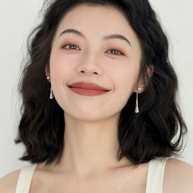 【巷南】999银水滴珍珠耳钉2025新款小众设计爆款耳环女轻奢耳饰,饰品/流行首饰/时尚饰品新,耳钉,淘宝优惠券,粉丝福利购,淘宝优惠卷