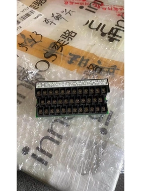 非实价议价议价SA539941-02 G1-TBM 富士变频器接线端子 95新 包