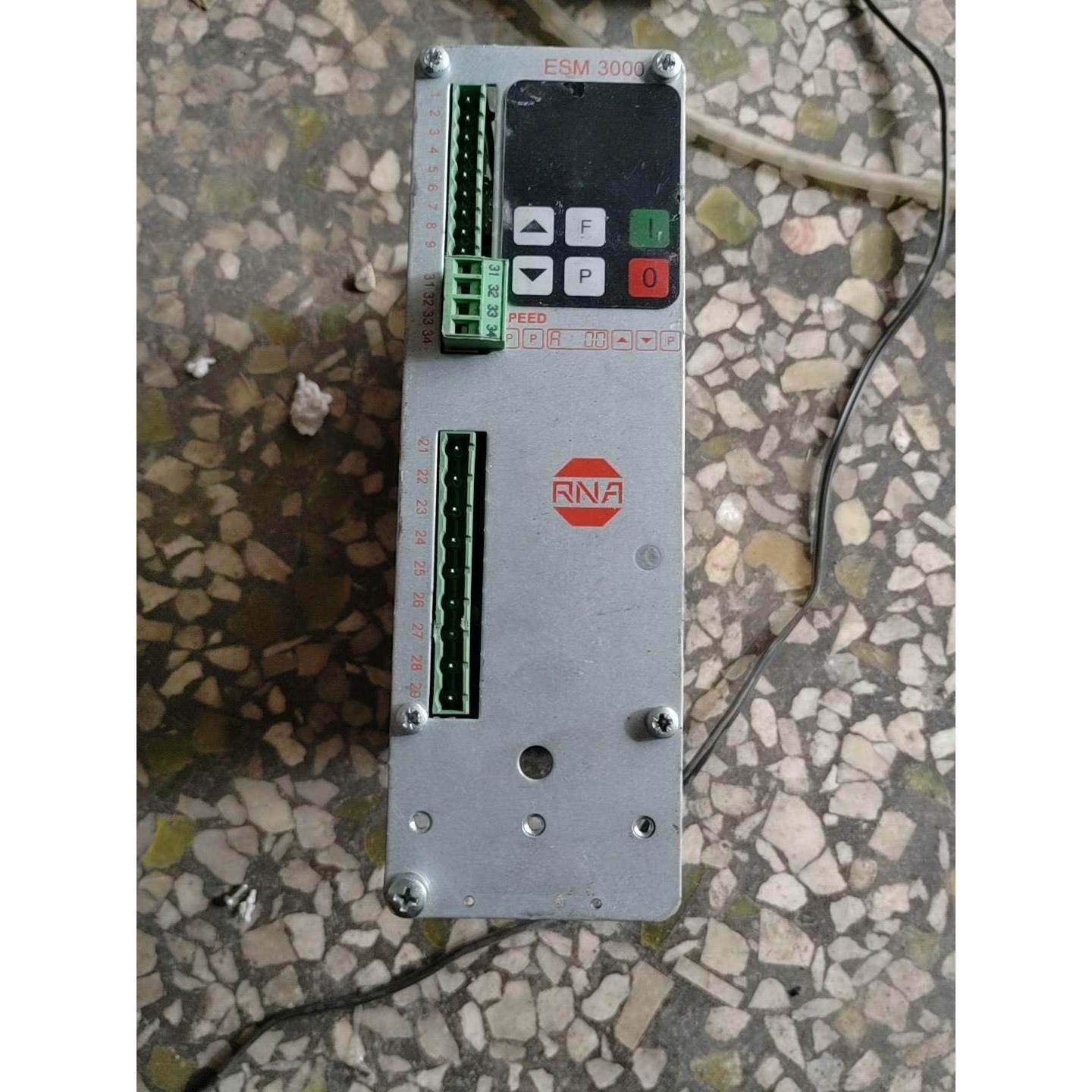 议价商品勿拍驱动器 REOVIB MFS 268 成色如图收来的议价商品勿拍