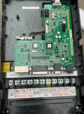 非实价议价议价议价IS650PT045IUX汇川22KW驱动器,无上盖,外表成