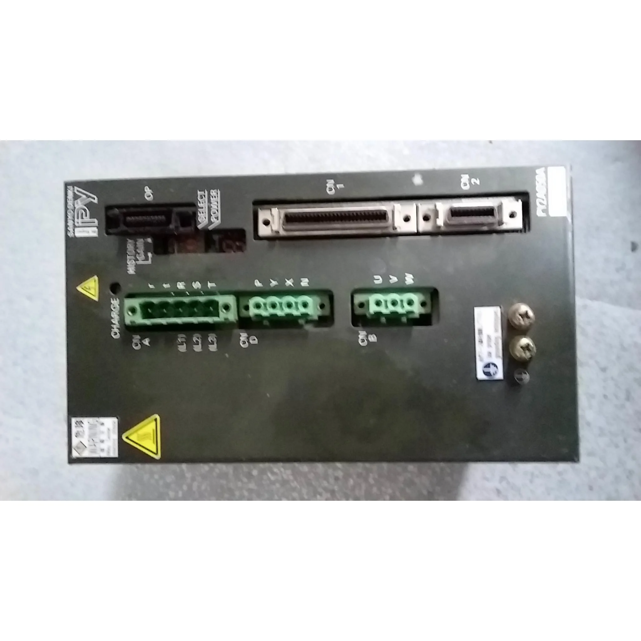 非实价议价议价浩 PY2A050A6伺服驱动器 二手议价 实物拍摄非实价