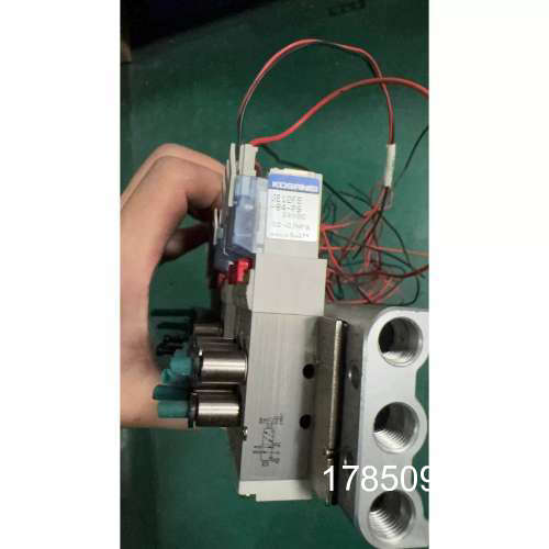 议价【议价】Koganei电磁阀JE12F5-84-PS，24VDC，0议价