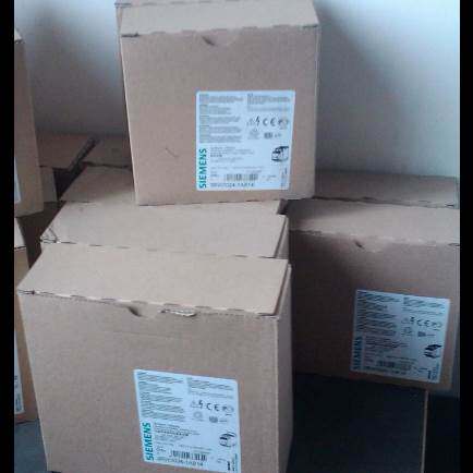 非实价议价议价SIRIUS软起动器S00 6.5A 3kW/400V 3RW3014-1BB04