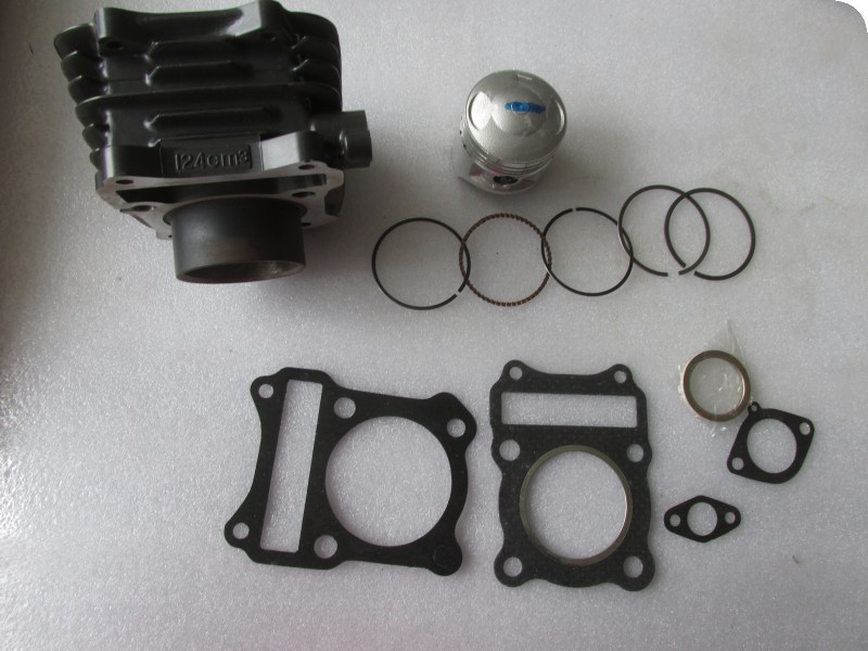 适用铃木王中王韩国铃木王GSR125 进口套缸 气缸 活塞 活塞环