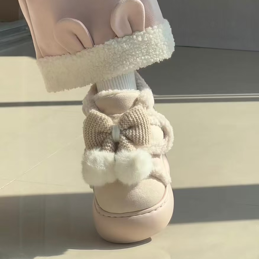 可爱蝴蝶结防滑雪地靴保暖棉鞋