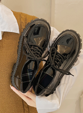 刘雯同款厚底松糕鞋子乐福鞋女2025新款英伦风单鞋黑色小皮鞋jk鞋