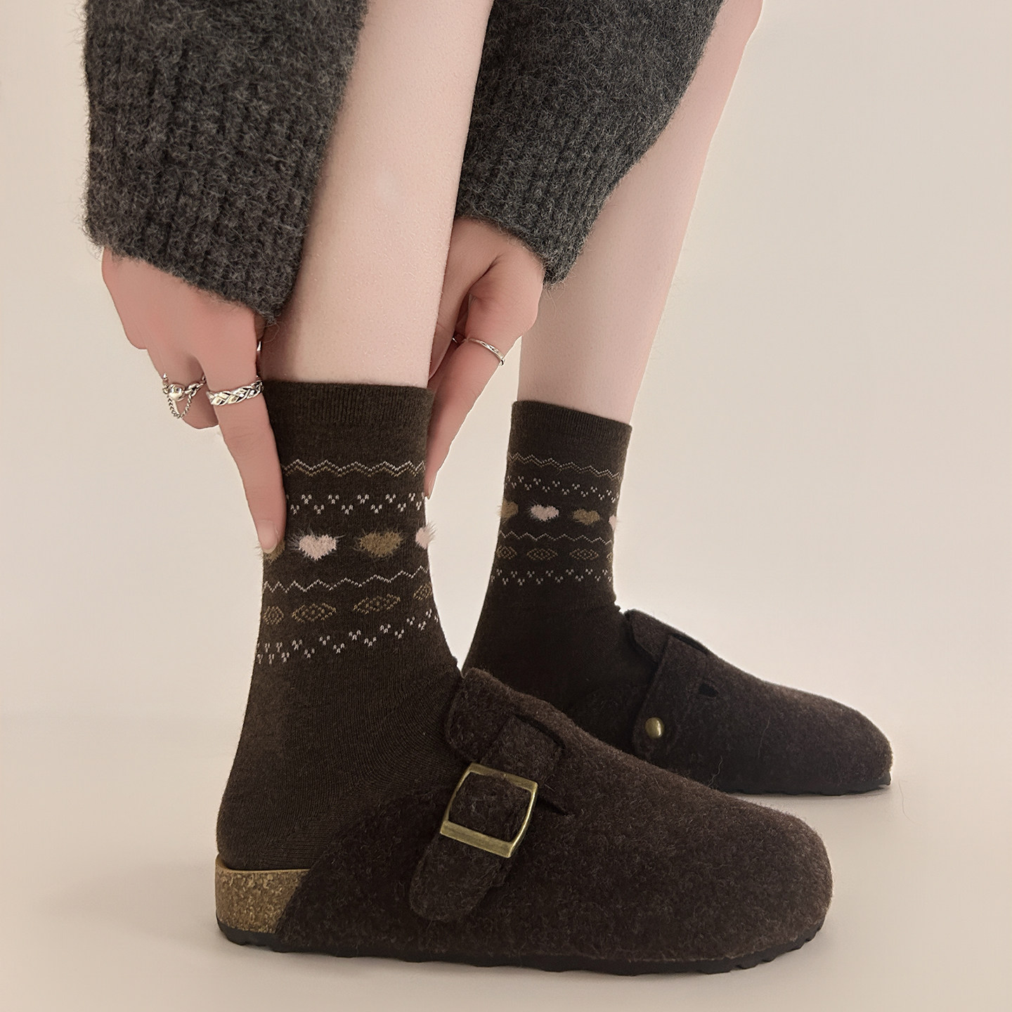 【4双装】冬天bi不可少的羊毛袜子~保暖又漂亮~上脚舒适~袜子女厚,运动包/户外包/配件,运动袜,淘宝优惠券,粉丝福利购,淘宝优惠卷