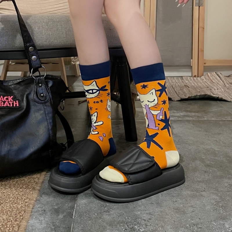 WMYSOCKS AB个性不对称卡通图案日系鸳鸯创意辣妹网红男女中筒袜