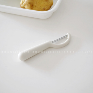 朴简杂货 ins风简约白色削皮刀 好弄的水果蔬菜去皮刀削皮器8571