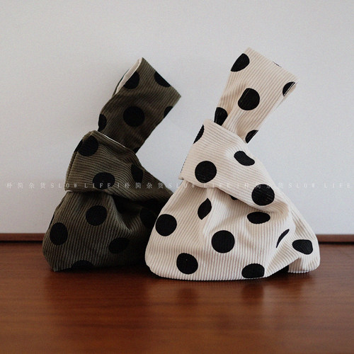 复古灯芯绒手腕包袋遛弯包