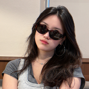 范丞丞同款帕森墨镜男黑框女防紫外线复古黑超猫眼太阳镜男PZ7831