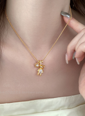 金色闪钻轻奢小熊吊坠项链女