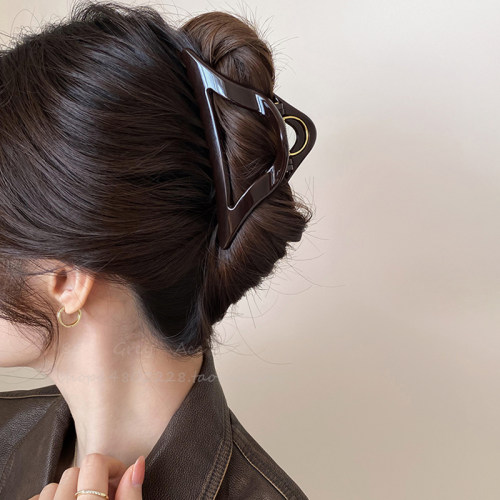 简约百搭几何镂空三角大号发夹