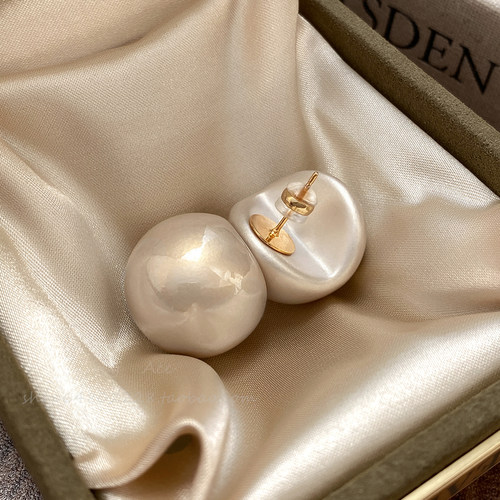 设计感大号珍珠耳钉女2026新款