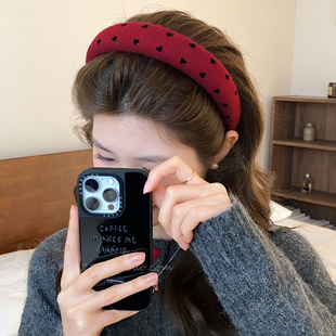 红色爱心丝绒发箍女高颅顶头箍高级感小众不勒头日常压发细边发卡