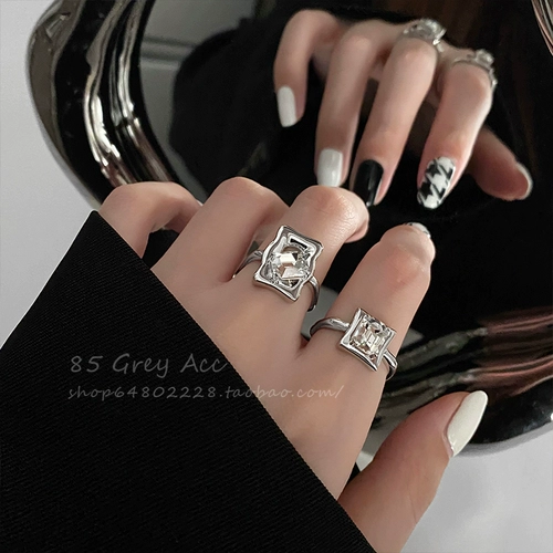 Квадратный цирконий, регулируемое небольшое дизайнерское изысканное кольцо, изысканный стиль, легкий роскошный стиль