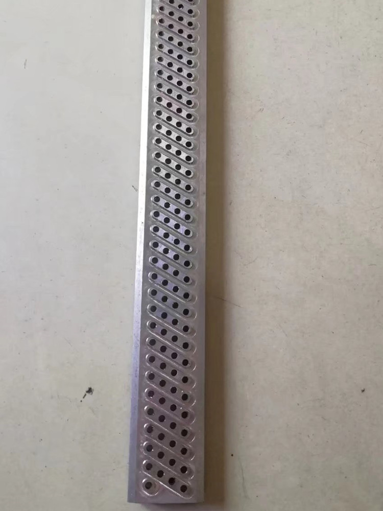 日东波峰焊盖板劲拓锡炉喷口