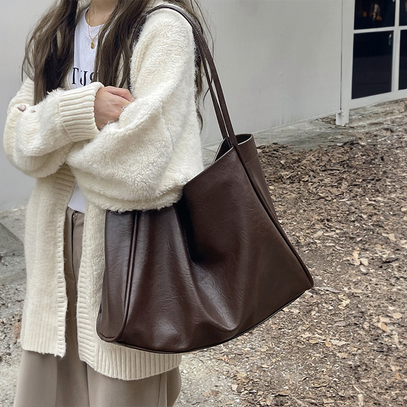 时尚质感通勤大包包2023新款韩版休闲单肩包子母大容量软皮托特包