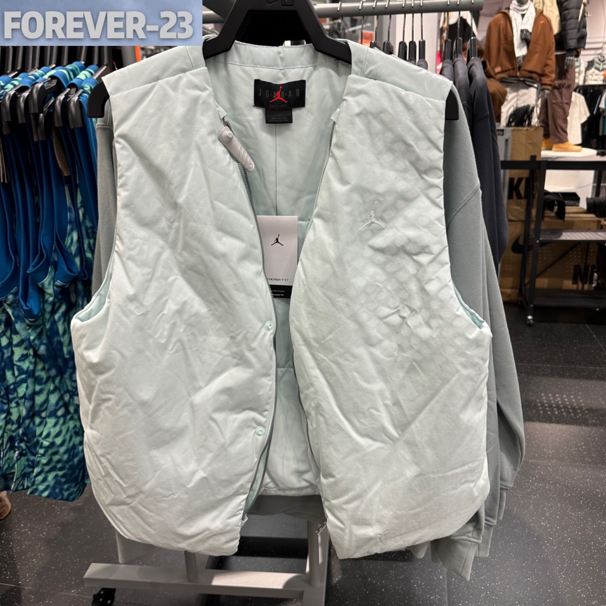 NIKE/耐克男子AS M J ESS VEST CNY运动休闲棉马夹外套HQ8824-394