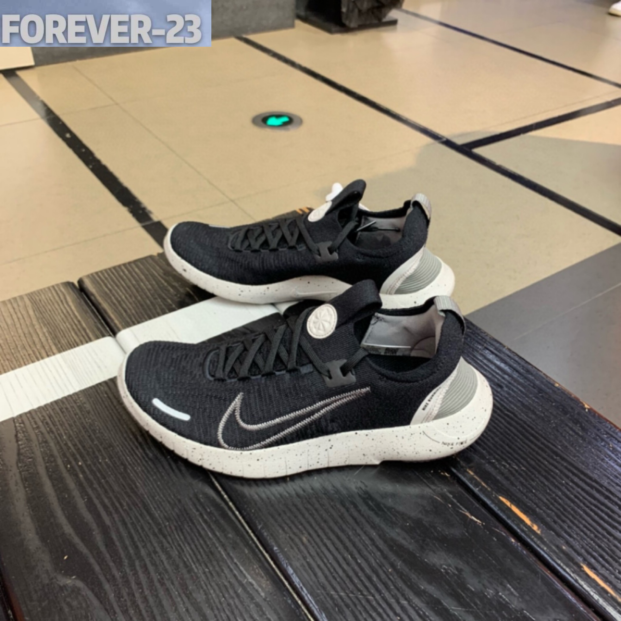 耐克Nike FREE男轻便运动休闲跑步鞋 FB1276 HF1078