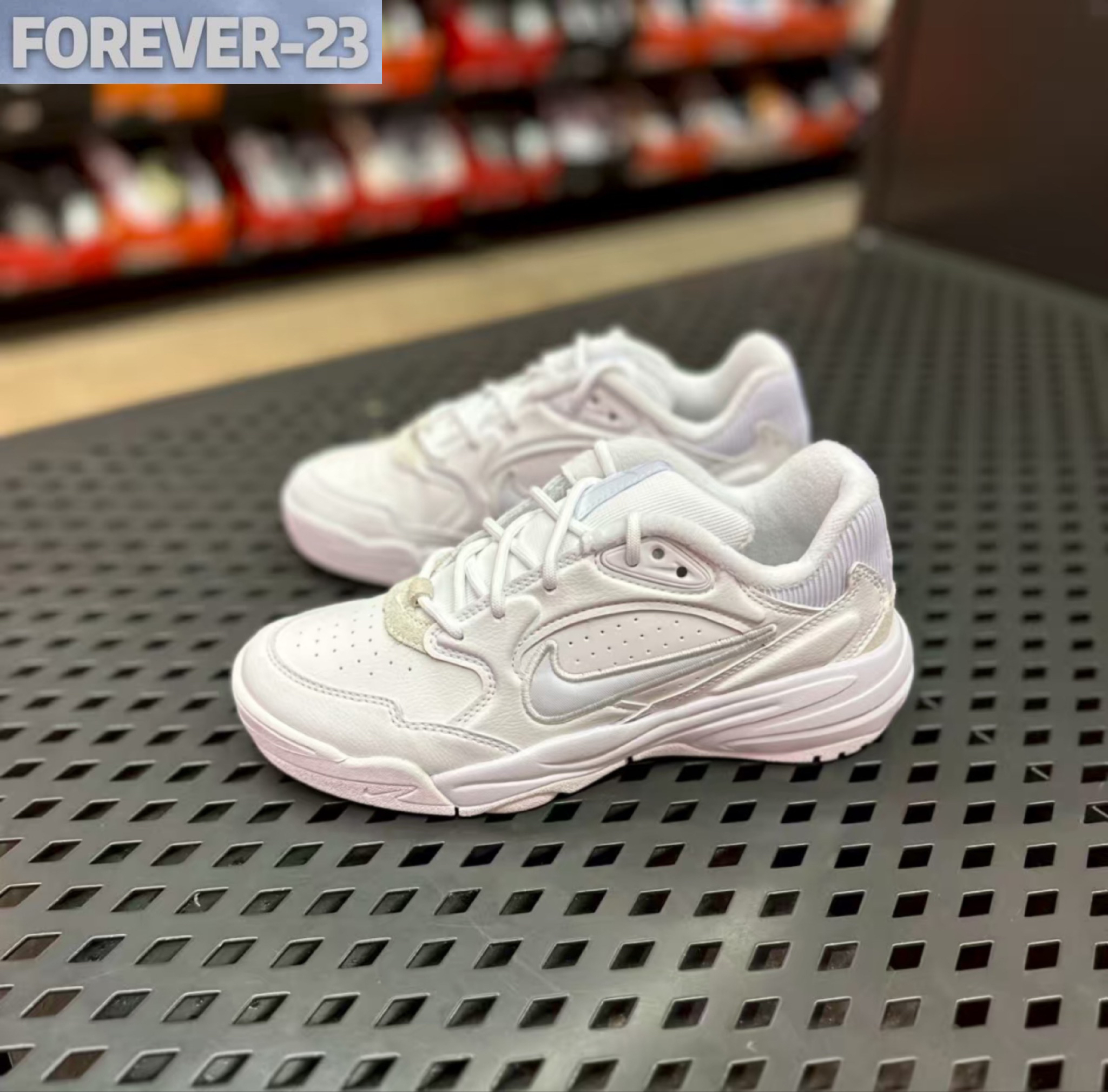 NIKE耐克女鞋 A.C.E.舒适小白鞋 百搭 厚底 复古跑步鞋FV2485-108