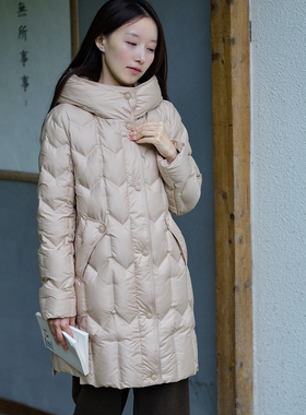25QDA-338【绿烟晴】前世今生复古通勤文艺中长款连帽鹅绒羽绒服