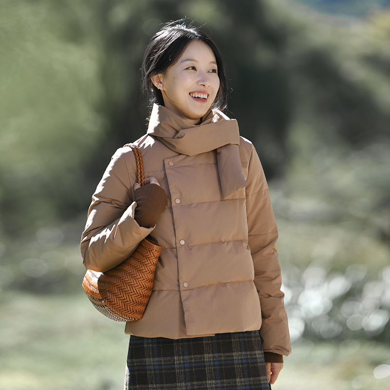 前世今生常规围巾款羽绒服