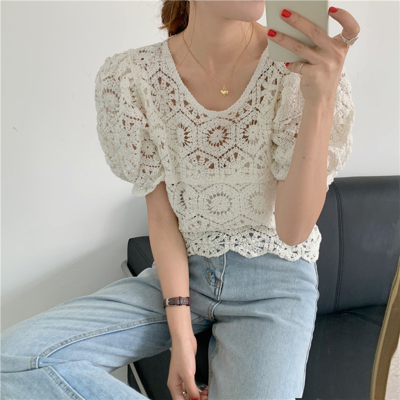 Real shot real price heavy industry hollow out hook lace top round neck bubble sleeve care machine sunscreen blouse