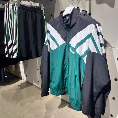 阿迪达斯三叶草复古拼色运动外套