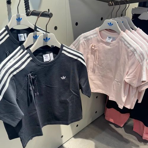 三叶草女子国风盘扣运动休闲短袖