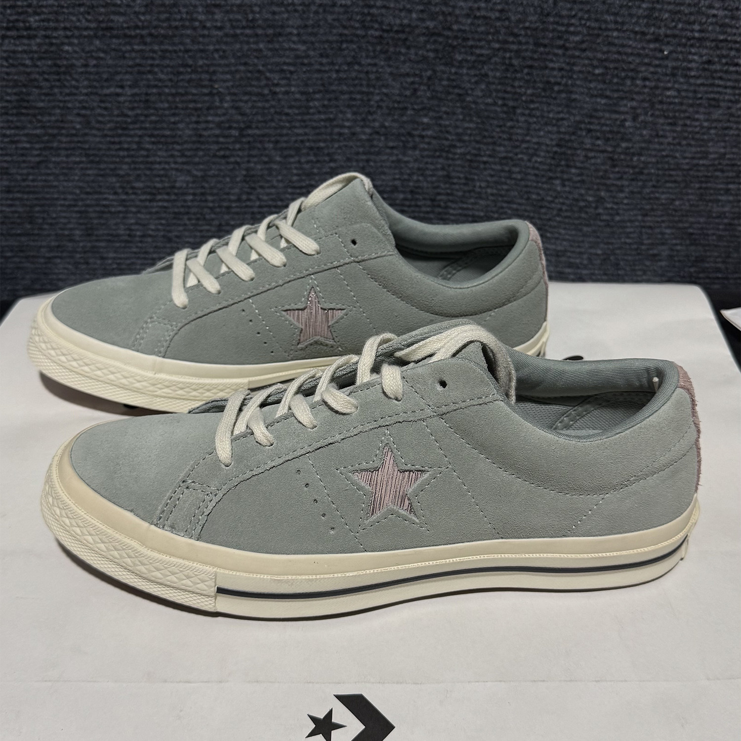 匡威OneStar反绒低帮板鞋瑕疵