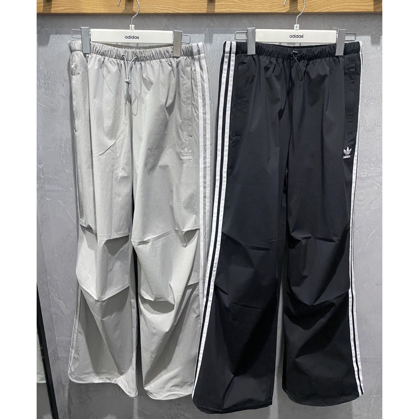 Adidas三叶草 女子运动束脚裤梭织宽松阔腿裤伞裤KB9185 KB9186,运动服/休闲服装,运动长裤,淘宝优惠券,粉丝福利购,淘宝优惠卷