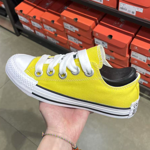 Converse匡威黄色帆布鞋