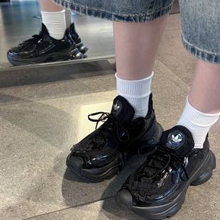 HQ2677 厚底运动休闲鞋 Adidas三叶草OZVENUZ花朵造型时尚 女子经典