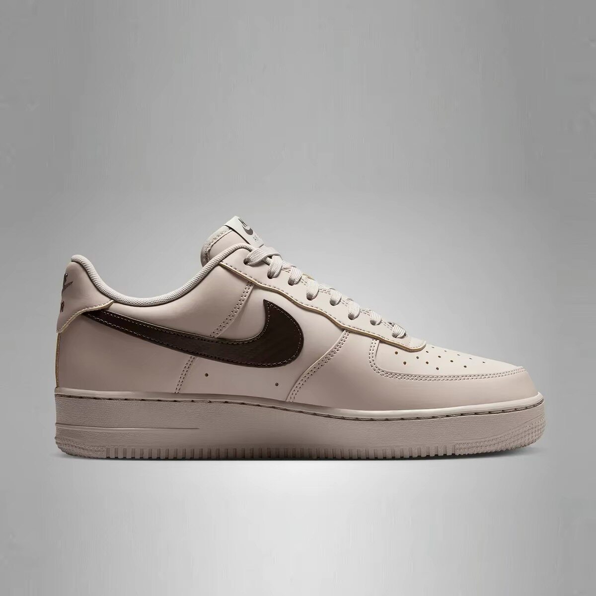 Nike耐克26年夏季新款男子AF1空军一号运动低帮板鞋IV5732-002
