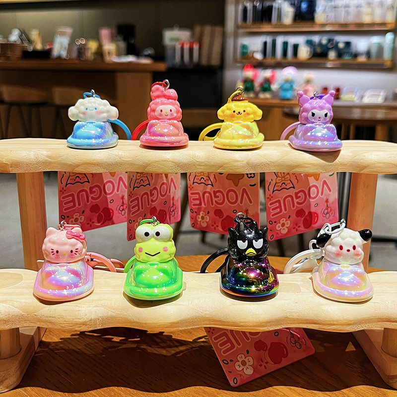 创意电镀三丽鸥碰碰车钥匙扣可爱卡通美乐蒂公仔情侣包包挂件礼品