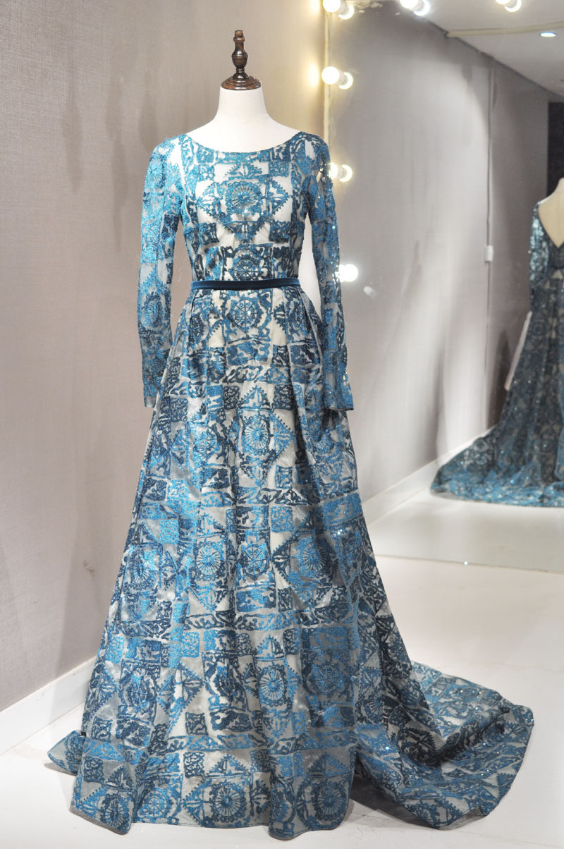 二手礼服拖尾孔雀绿刺绣大气长袖保守端庄年会宴会拉链正品出口