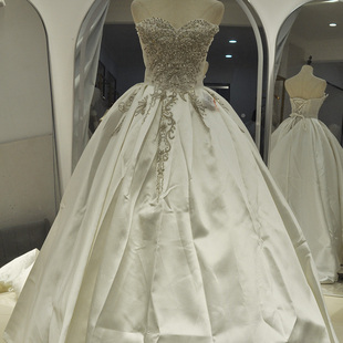 全新处理缎面抹胸婚纱主纱高级感新娘2025新款贝壳款显瘦重工高端