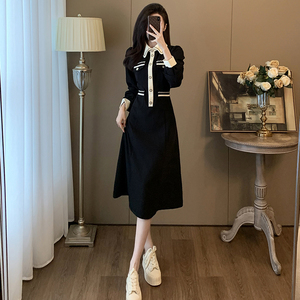 2024秋冬装新款长袖休闲卫衣裙女小香风气质修身显瘦中长款连衣裙