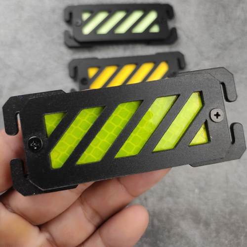 Molle夜光警示标识别条吸光板户外背包配件战术背心反光扣式徽章