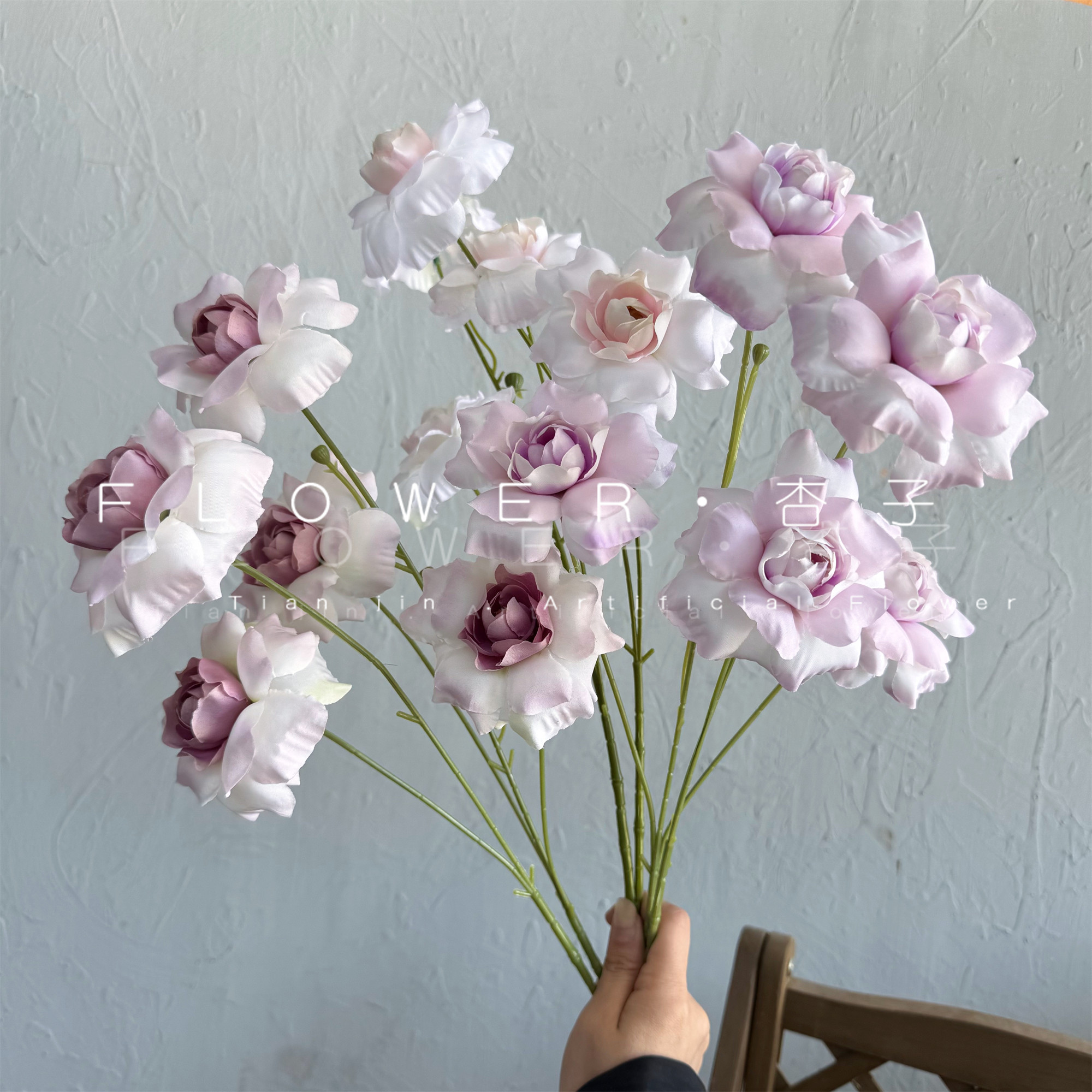 INS风玫瑰仿真花束样板间橱窗翻面玫瑰浪漫装饰花乌梅紫翻瓣玫瑰