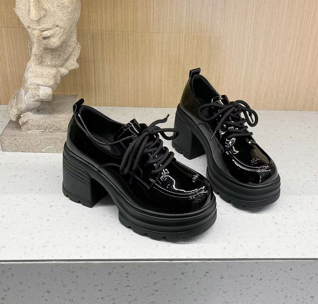 厚底乐福鞋女2026春季新款一脚蹬浅口单鞋粗跟女鞋小个子松糕鞋